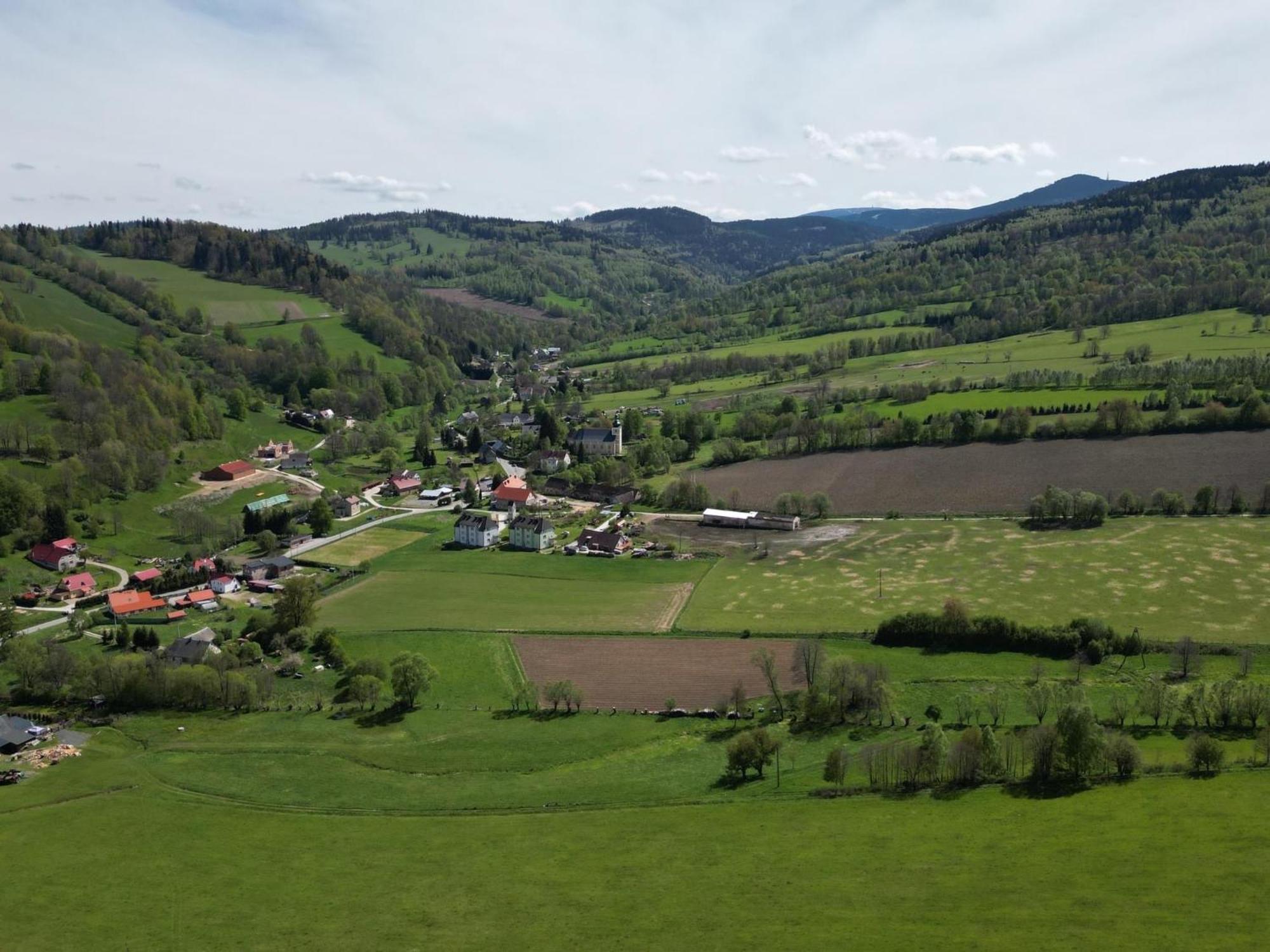 Apartament Agroturystyka Alpaka Konradow Konradow  Zewnętrze zdjęcie